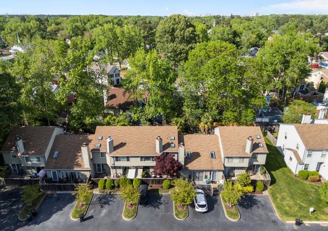 Photo of 1526 Colonnade Dr, Virginia Beach, VA 23451