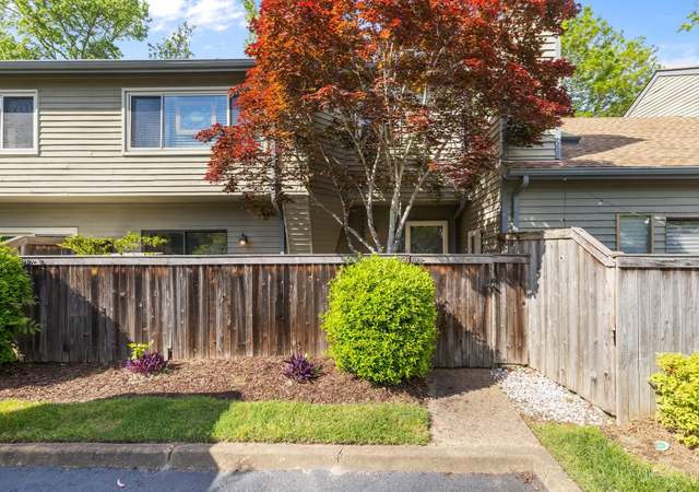 Photo of 1526 Colonnade Dr, Virginia Beach, VA 23451