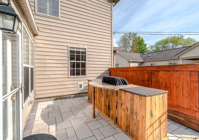Photo of 415 Kingswood Dr, Lexington, KY 40502