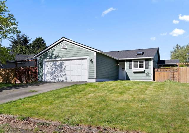 Property at 16216 121st Ave E, Puyallup, WA 98374, 3 beds, 2 baths