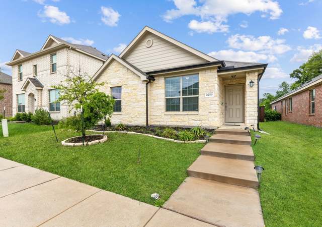 Property at 2253 Obsidian Dr, Little Elm, TX 76227, 3 beds, 2 baths