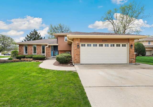 Property at 6333 Carriage Way, Oak Forest, IL 60452, 4 beds, 2 baths