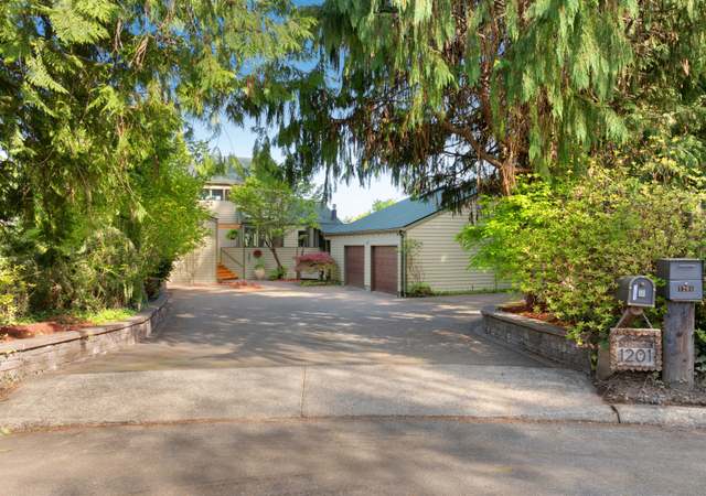Photo of 1201 11th Ct SW, Olympia, WA 98502