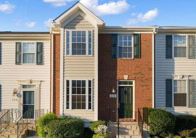 Property at 210 Kirby St, Manassas Park, VA 20111, 4 beds, 3.5 baths