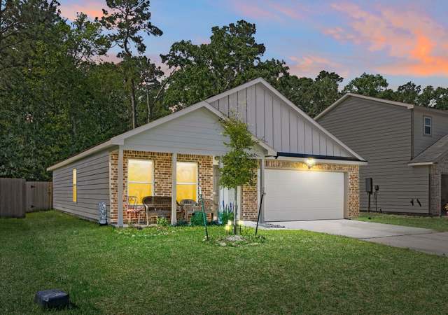 Property at 10134 Cerritos Dr, Conroe, TX 77306, 4 beds, 2 baths