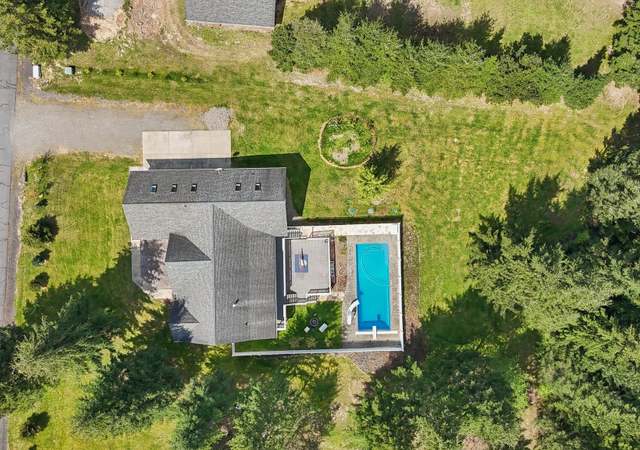 Property at 128 Flagstone Dr, Silverlake, WA 98645, 5 beds, 3 baths