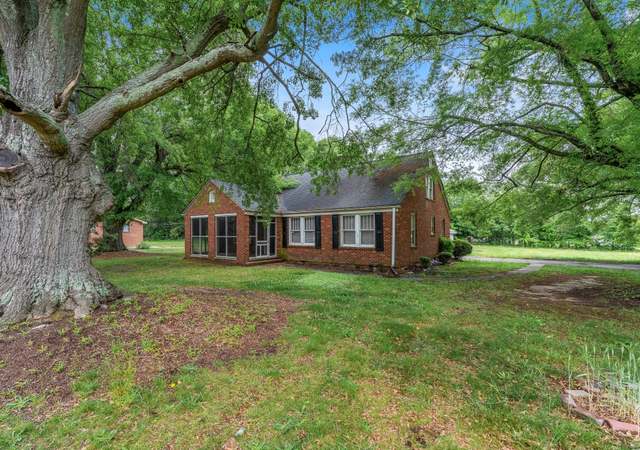 Property at 165 Hidden Hill Rd, Spartanburg, SC 29301, 4 beds, 2 baths