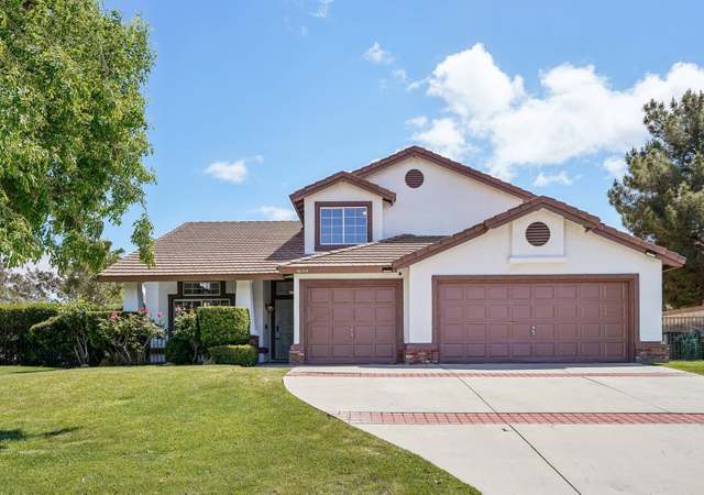 Property at 4644 Starstone Ct, Palmdale, CA 93551, 4 beds, 3 baths