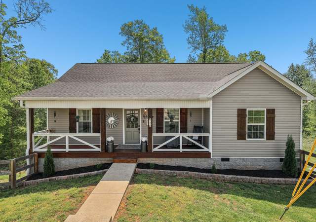 Property at 557 Skyview Dr, Ashland City, TN 37015, 3 beds, 2 baths