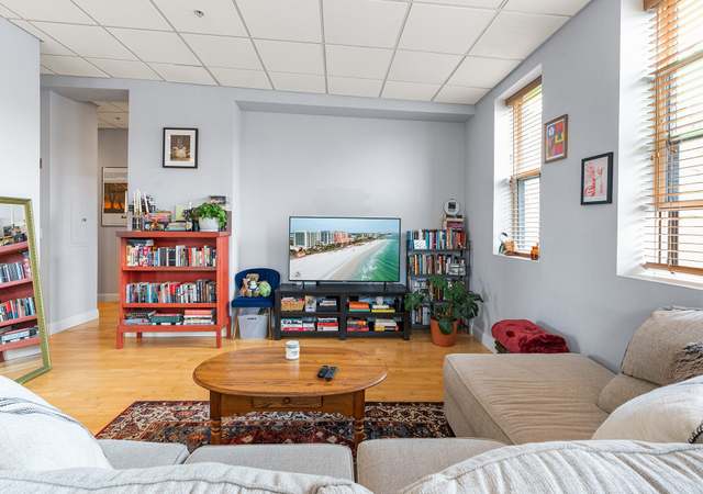 Property at 24 Washington St #402, Haverhill, MA 01832, 1 bed, 1 bath