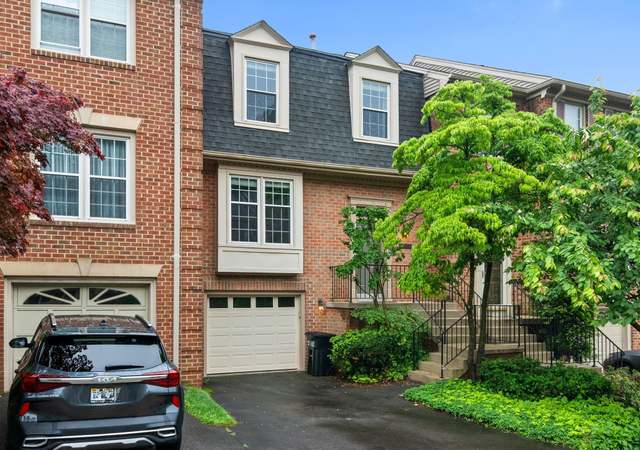 Property at 5813 Iron Willow Ct, Alexandria, VA 22310, 3 beds, 3 baths