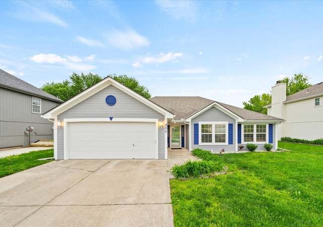Property at 805 Lee Ann Dr, Grain Valley, MO 64029, 3 beds, 2 baths