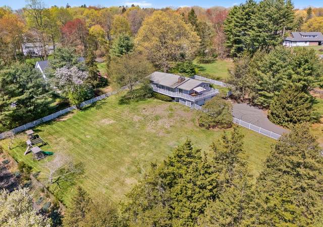 Photo of 60 High Ridge Rd, Easton, CT 06612