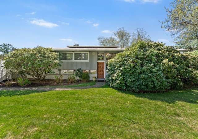 Photo of 60 High Ridge Rd, Easton, CT 06612