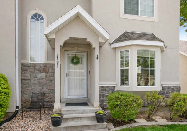 Photo of 3209 W Davencourt Loop, Lehi, UT 84043