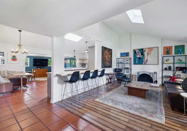 Property at 29429 Trailway Ln, Agoura Hills, CA 91301, 3 beds, 2 baths