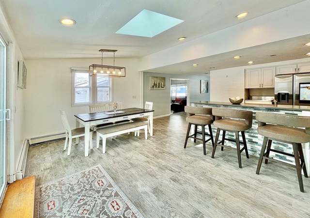 Photo of 18 Bradford St, Holbrook, MA 02343