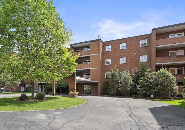 Property at 2850 Edgecliff Rd #18, Lower Burrell, PA 15068, 2 beds, 2 baths