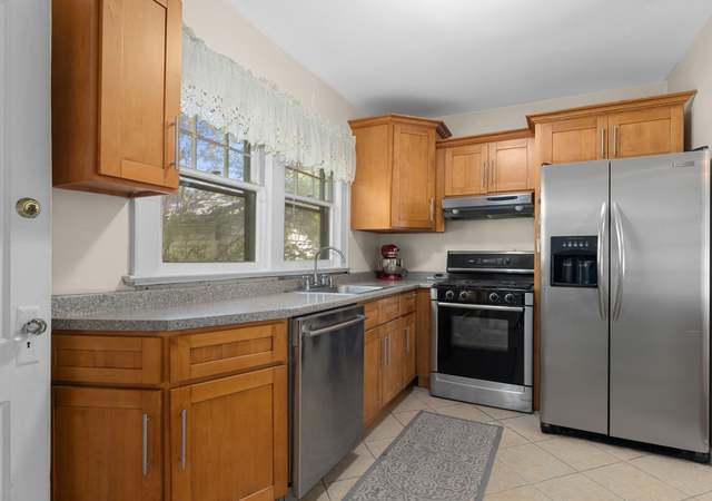 Property at 295 Carlton Ave, East Rutherford, NJ 07073, 3 beds, 2.5 baths