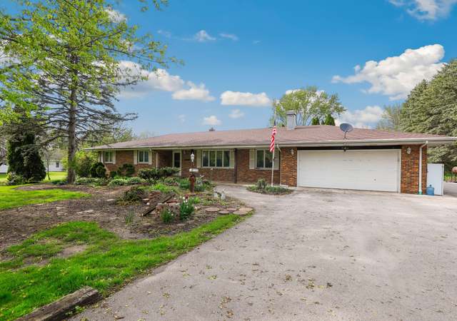 Property at 17406 W Manhattan Rd, Elwood, IL 60421, 3 beds, 2.5 baths