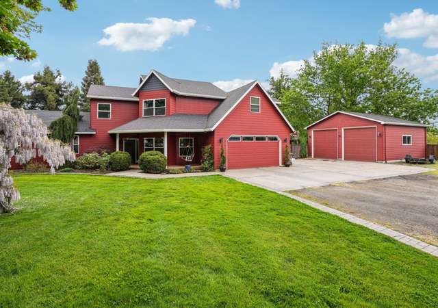 Property at 12875 Peggys Pl, Hubbard, OR 97032, 4 beds, 2.5 baths