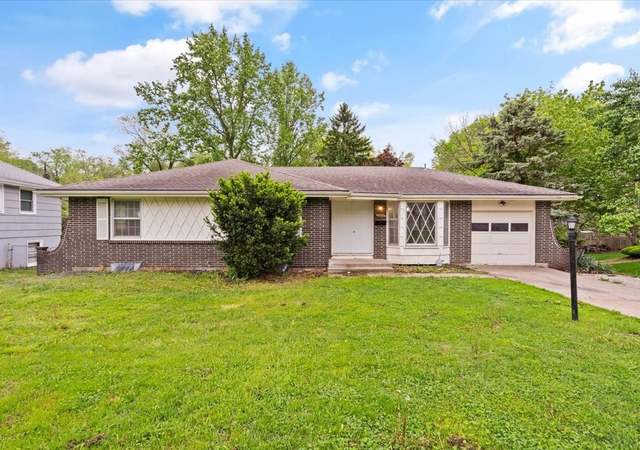 Property at 6303 E 102nd Ter, Kansas City, MO 64134, 3 beds, 2 baths