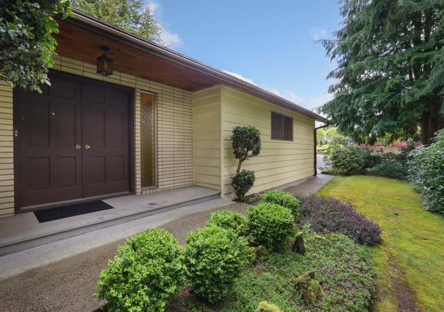 Property at 12708 SE 258th St, Kent, WA 98030, 3 beds, 2.5 baths