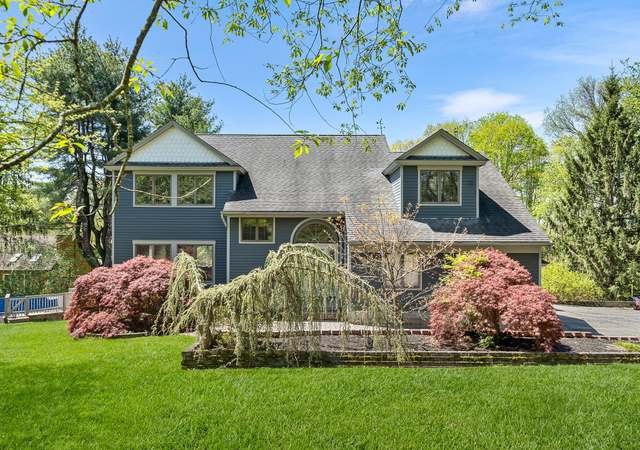 Property at 25 Hill And Dale Rd, Carmel, NY 10512, 4 beds, 2.5 baths