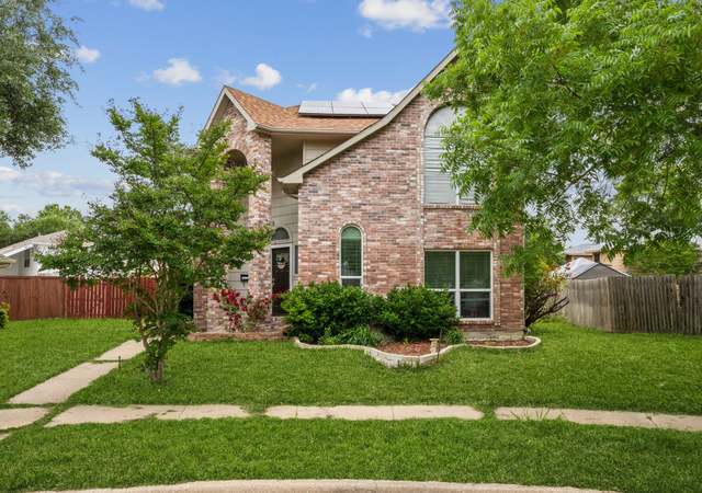 Property at 2128 Regency Dr, Flower Mound, TX 75028, 3 beds, 2.5 baths