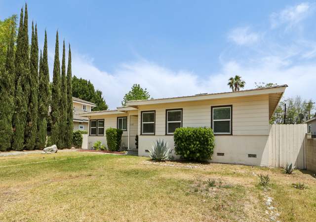 Property at 1120 Highland Oaks Dr, Arcadia, CA 91006, 4 beds, 3 baths