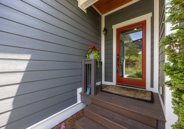 Photo of 9 Endless View Dr, Weaverville, NC 28787