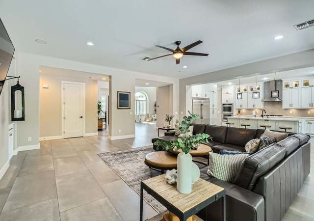 Photo of 1890 E Sagittarius Pl, Chandler, AZ 85249