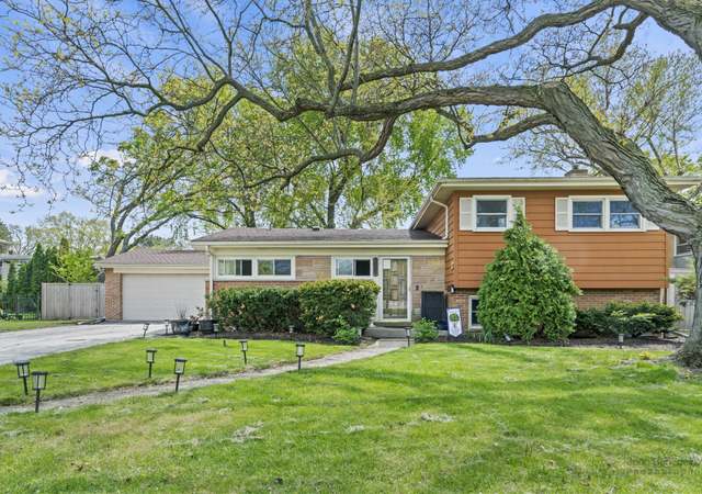 Property at 3001 Hartzell St, Wilmette, IL 60091, 3 beds, 2.5 baths