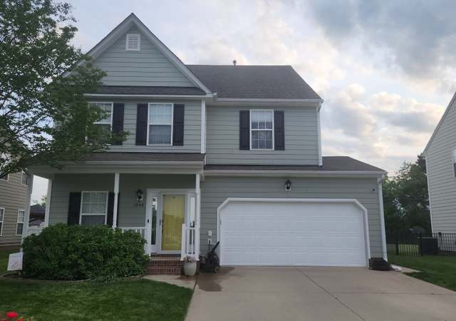 Property at 1044 Snead Dr, Suffolk, VA 23434, 3 beds, 2.5 baths