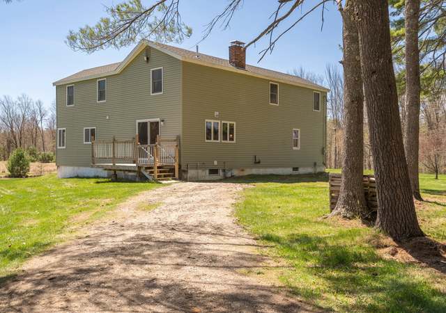 Photo of 72 Bean Family Rd, New Gloucester, ME 04260