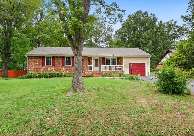 Property at 309 Camden Dr, Fredericksburg, VA 22405, 3 beds, 2.5 baths