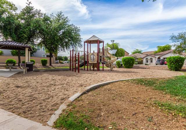 Photo of 18563 W Fairway Dr, Surprise, AZ 85374