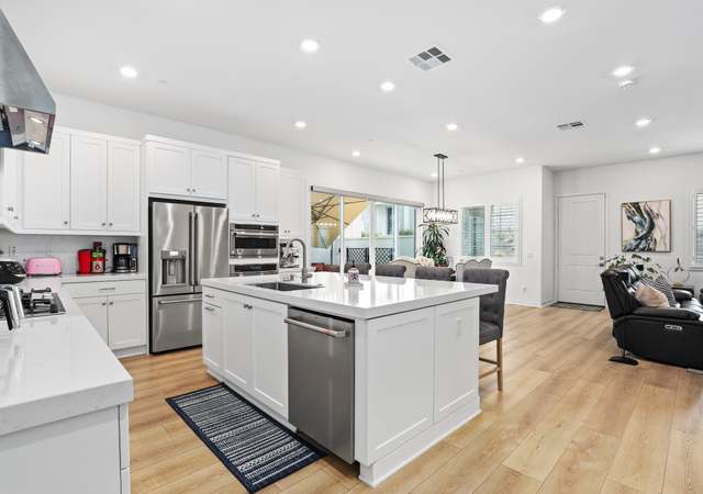 Property at 27120 Purple Sage Ct, Valencia, CA 91381, 4 beds, 4 baths