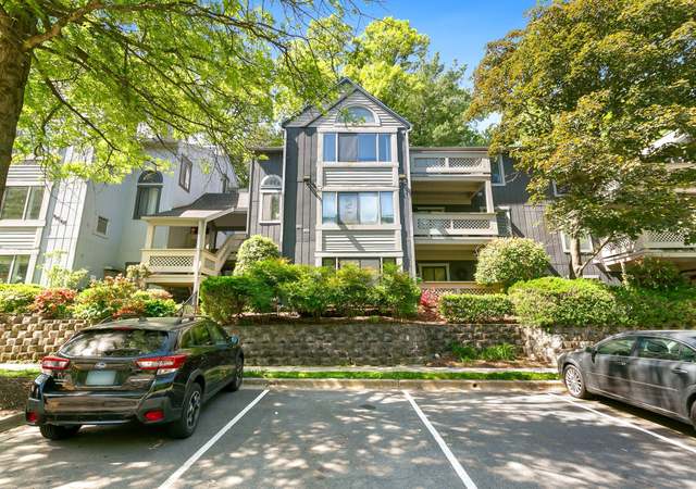 Photo of 928 Windbrooke Dr #928, Gaithersburg, MD 20879