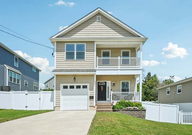 Property at 3761 Glenn St, Philadelphia, PA 19114, 4 beds, 2.5 baths