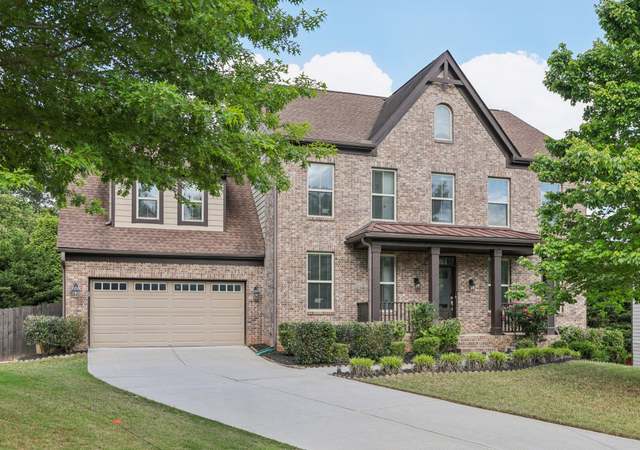 Property at 4630 Carriage Walk Ln, Cumming, GA 30040, 5 beds, 4 baths