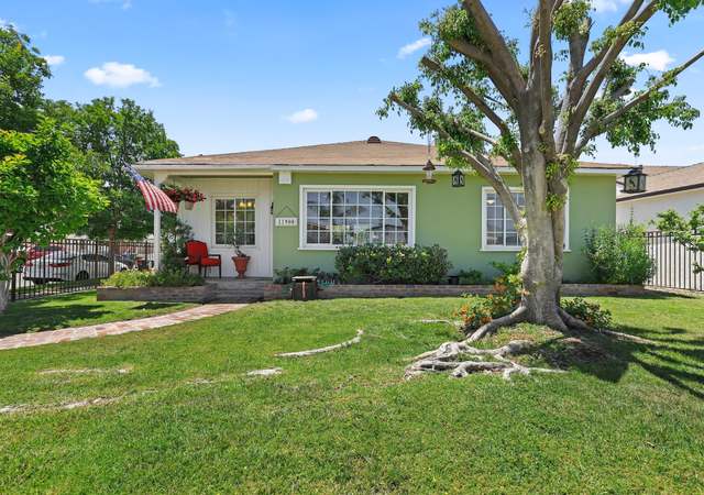 Property at 11900 Covello St, North Hollywood, CA 91605, 2 beds, 2 baths