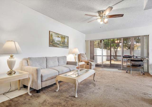 Property at 4056 SW 67th Ter #10, Fort Lauderdale, FL 33314, 4 beds, 2.5 baths