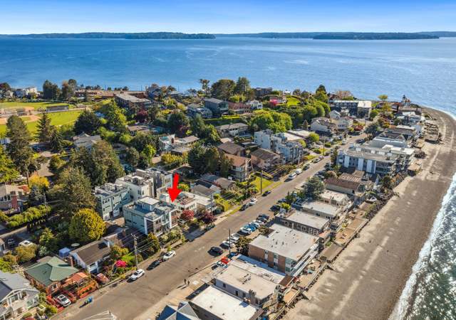 Property at 3008 Alki Ave SW, Seattle, WA 98116, 3 beds, 3.5 baths