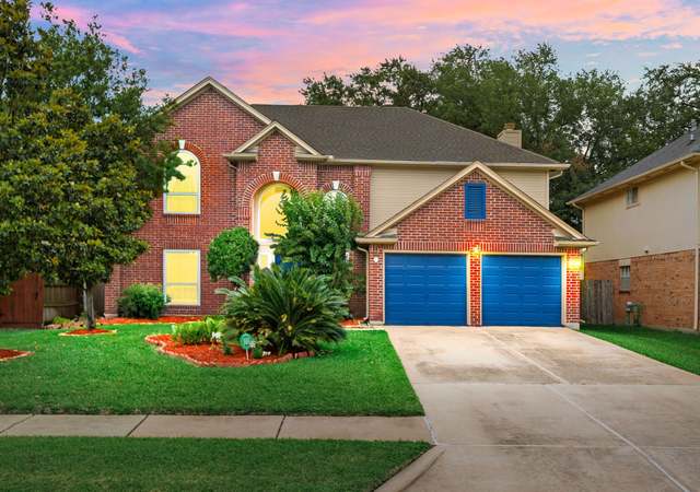 Property at 12114 Paddock Way, Houston, TX 77065, 3 beds, 2.5 baths