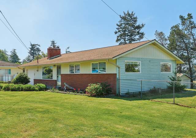 Photo of 1313 Orchard Loop, Oak Harbor, WA 98277