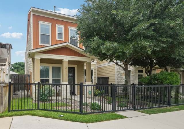 Property at 211 E Courtland, San Antonio, TX 78212, 3 beds, 3 baths