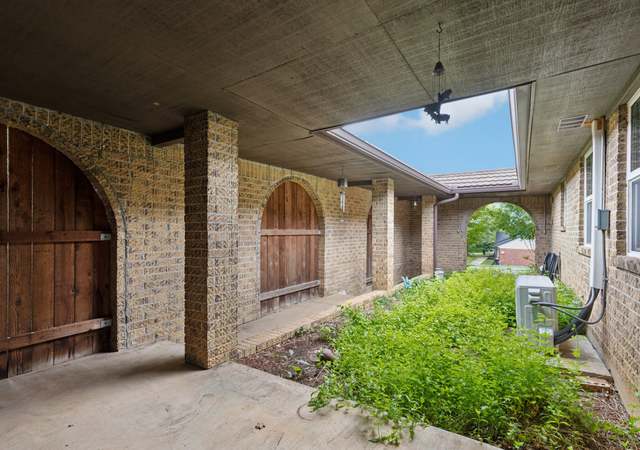 Photo of 417 Woodland Trl, Keller, TX 76248