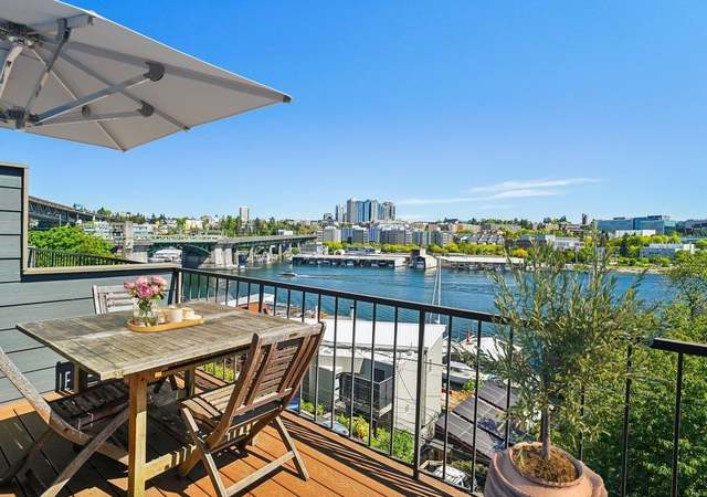 Photo of 3226 Fuhrman Ave E #201, Seattle, WA 98102