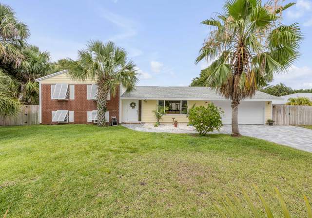 Property at 2007 Oak St, Melbourne Beach, FL 32951, 3 beds, 2 baths